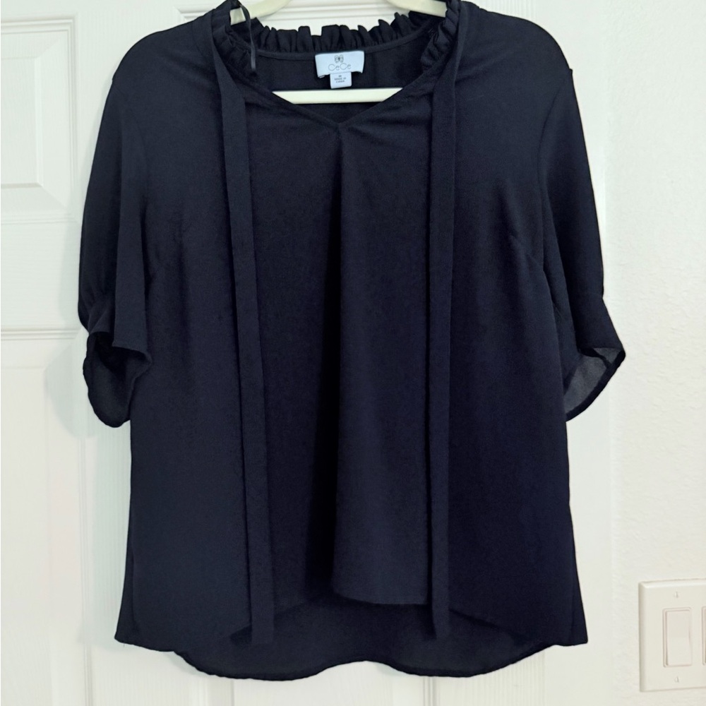 Cece Ruffle Neck Tie-Front Women’s Top Navy